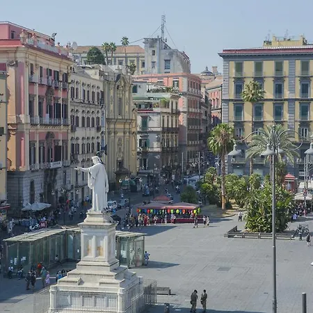 Il Viaggio Di Dante Historical Center Νάπολη