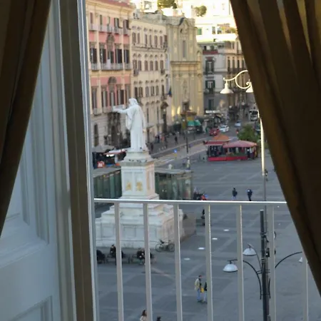 Il Viaggio Di Dante Historical Center * Naples
