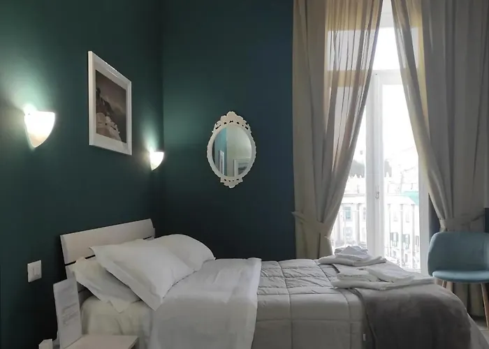 Il Viaggio Di Dante Historical Center Отель типа 