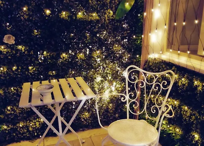 Il Viaggio Di Dante Historical Center Couette-café 4*